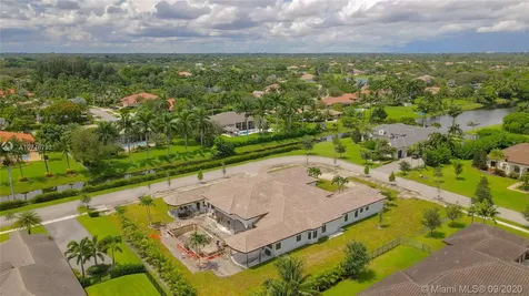 10550 N Camelot Circle Davie FL 33328