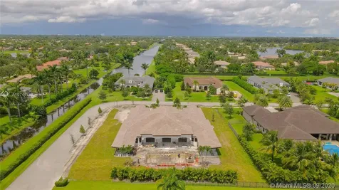 10550 N Camelot Circle Davie FL 33328