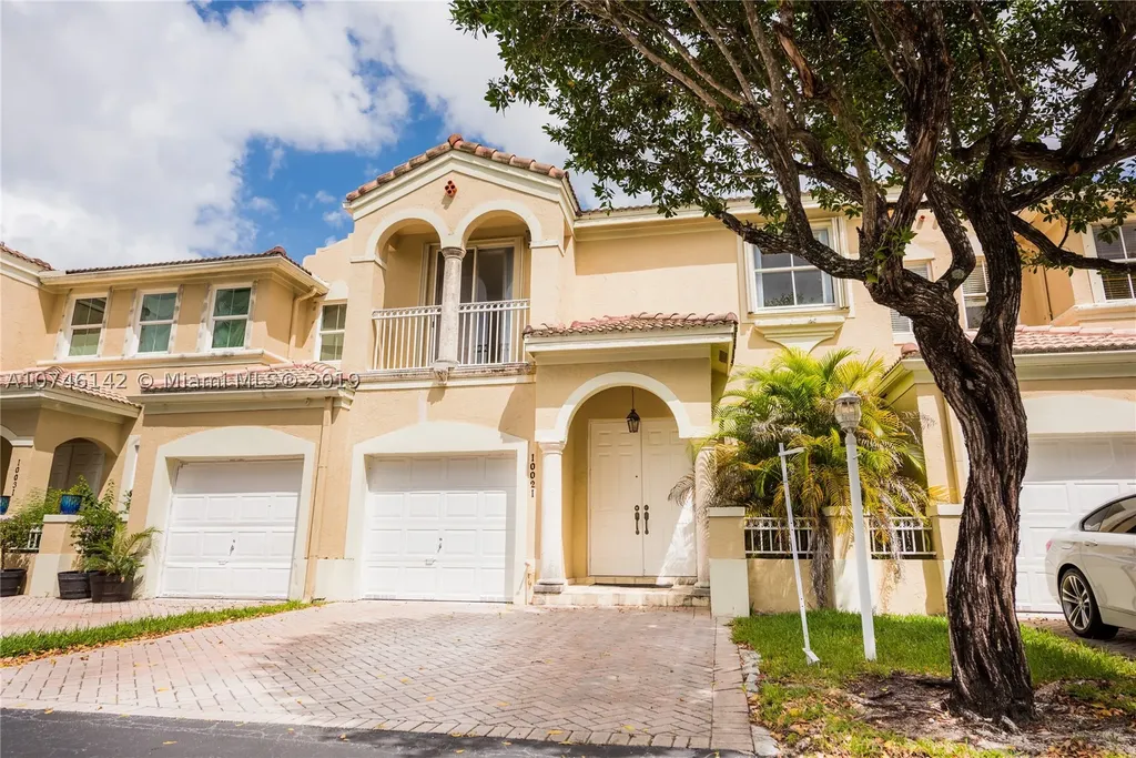10021 NW 32nd Terrace Doral FL 33172