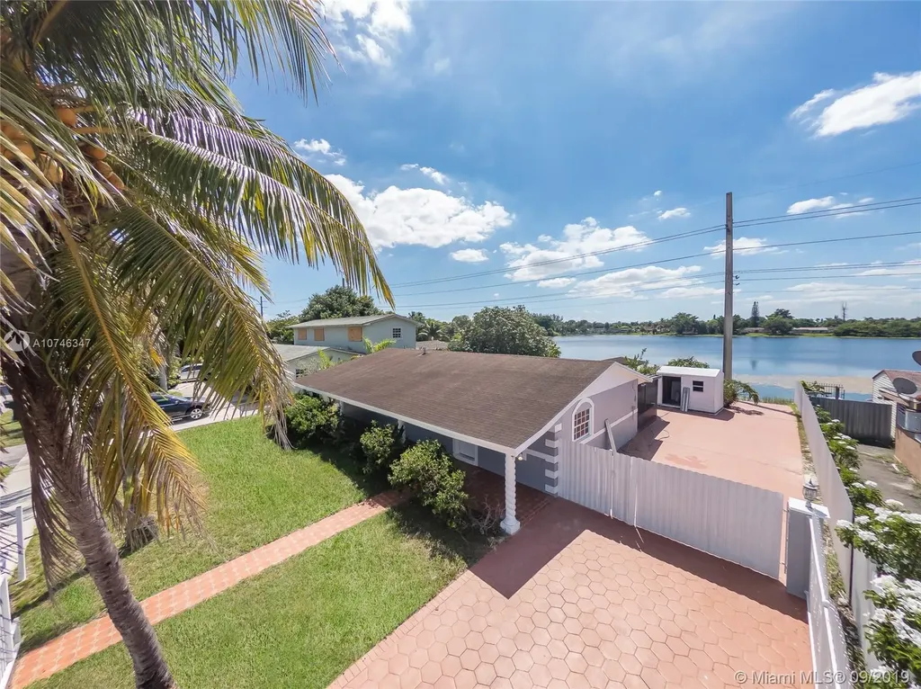 4030 NW 203rd Lane Miami Gardens FL 33055