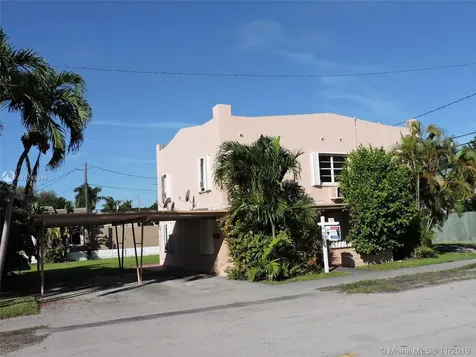 714 S 14th Avenue Hollywood FL 33020
