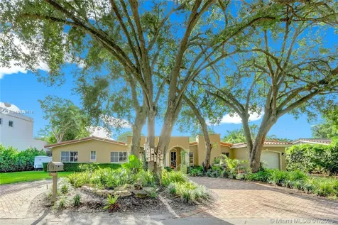 7900 SW 52nd Court Miami FL 33143