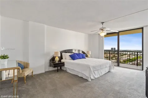 290 174th Street Sunny Isles Beach FL 33160