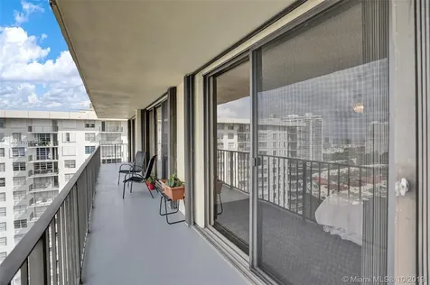 290 174th Street Sunny Isles Beach FL 33160
