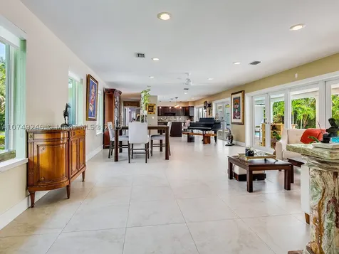 7690 SW 133rd Street Pinecrest FL 33156