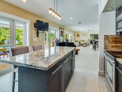 7690 SW 133rd Street Pinecrest FL 33156