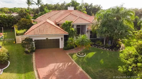 9750 NW 52nd Place Coral Springs FL 33076