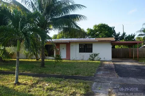 4816 NW 5th Court Plantation FL 33317