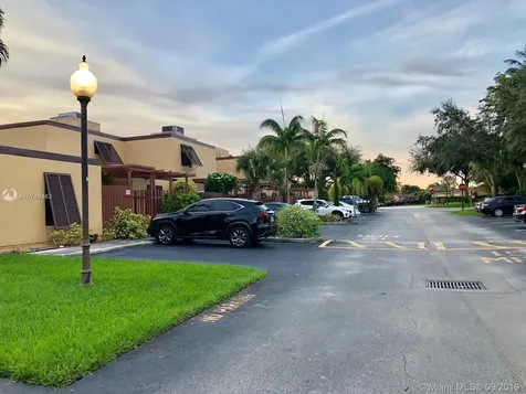 1630 W Golfview Drive Pembroke Pines FL 33026