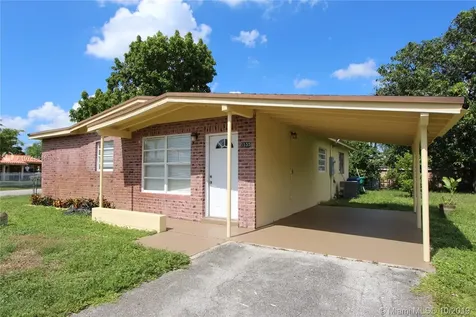 5535 NW 172nd Terrace Miami Gardens FL 33055