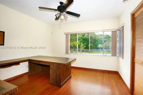7240 Sunset Drive Miami FL 33143