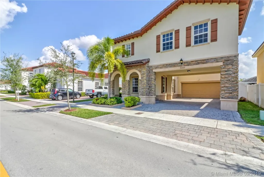 9223 SW 172nd Avenue Miami FL 33196