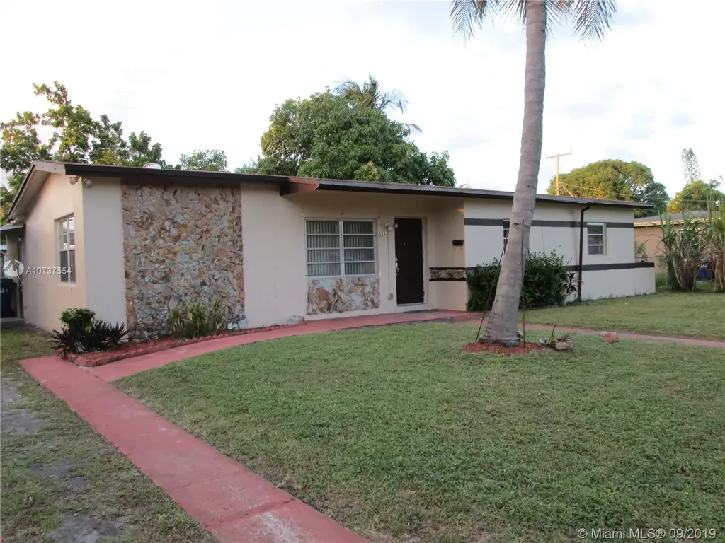 3361 NW 7th Court Lauderhill FL 33311