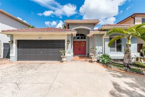 5465 SW 164th Place Miami FL 33185