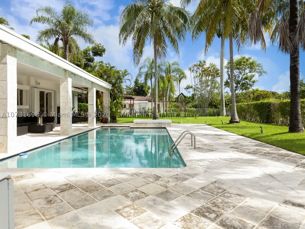 10225 SW 71st Avenue Pinecrest FL 33156
