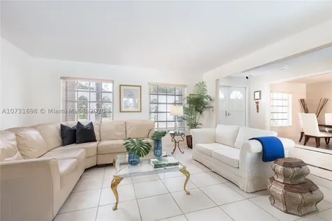 10225 SW 71st Avenue Pinecrest FL 33156