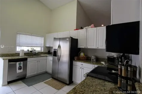 1001 Seabrook Avenue Davie FL 33325