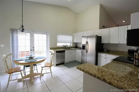 1001 Seabrook Avenue Davie FL 33325