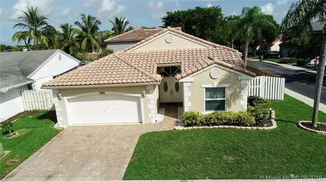 1001 Seabrook Avenue Davie FL 33325