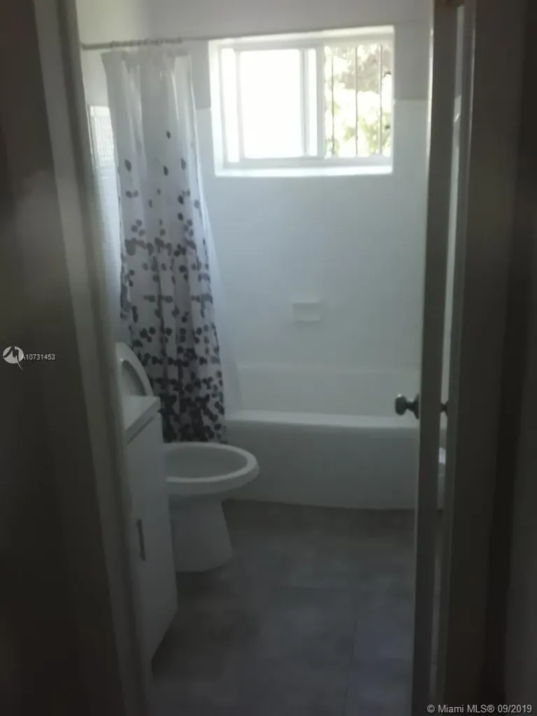 1495 NW 114th Street Miami FL 33167