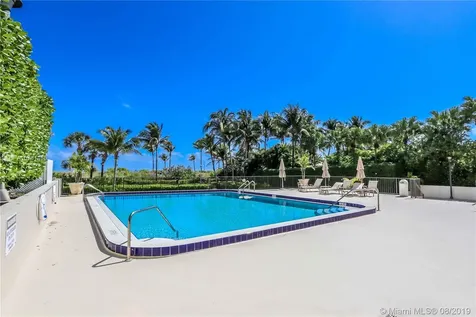 1623 Collins Avenue Miami Beach FL 33139