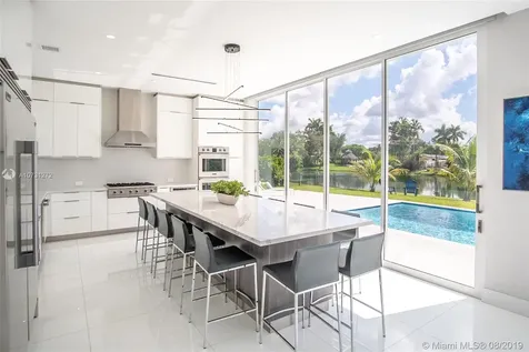 8521 SW 93rd Court Miami FL 33173