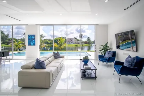 8521 SW 93rd Court Miami FL 33173