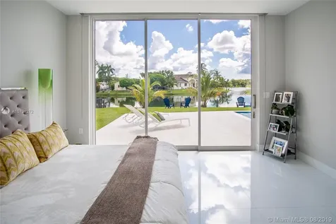 8521 SW 93rd Court Miami FL 33173