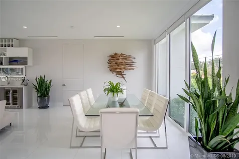 8521 SW 93rd Court Miami FL 33173