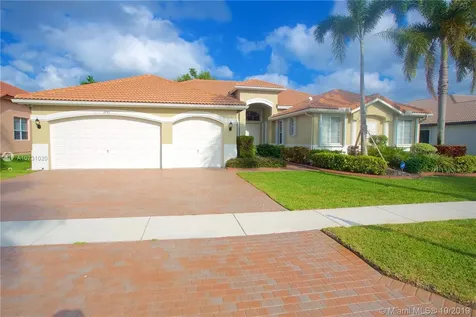 3241 SW 186th Terrace Miramar FL 33029