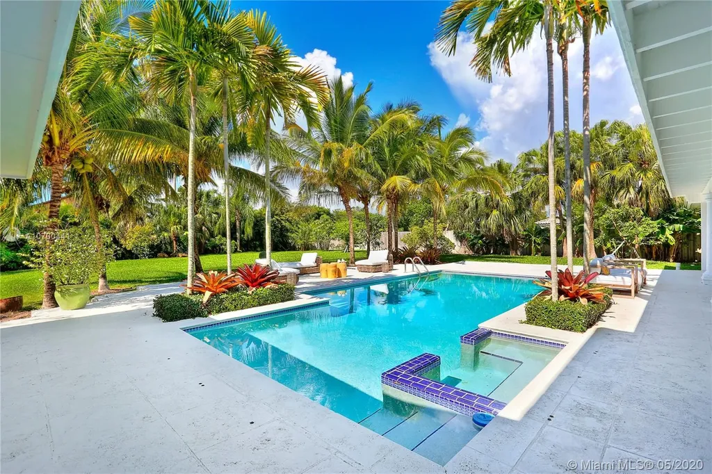 6100 SW 128th Street Pinecrest FL 33156