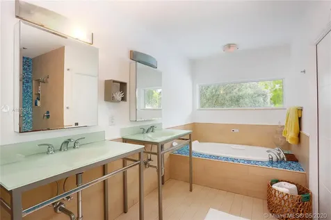 6100 SW 128th Street Pinecrest FL 33156