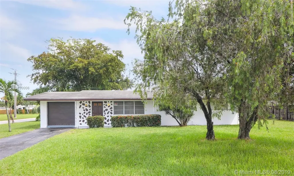 7961 Meridian Street Miramar FL 33023