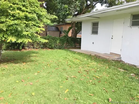 5831 SW 62nd Street Miami FL 33143