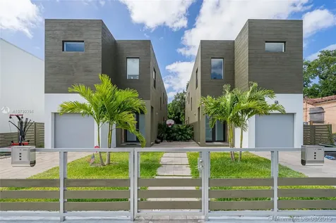 2944 SW 27th Terrace Miami FL 33133