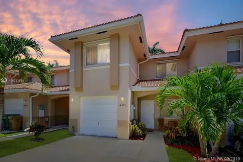 4926 Palm Garden Lane Davie FL 33314