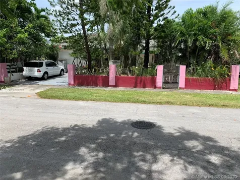 15945 SW 304th Terrace Homestead FL 33033