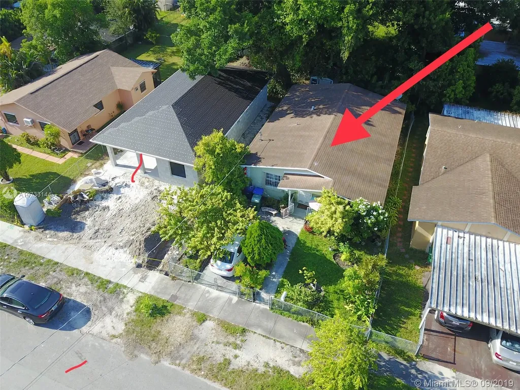2115 NW 47th Street Miami FL 33142