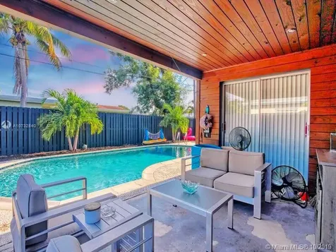 8551 NW 24th Street Sunrise FL 33322