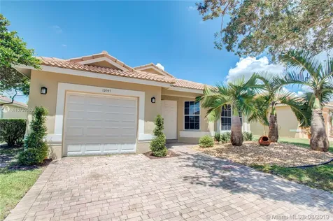 12057 SW 7th Street Pembroke Pines FL 33025
