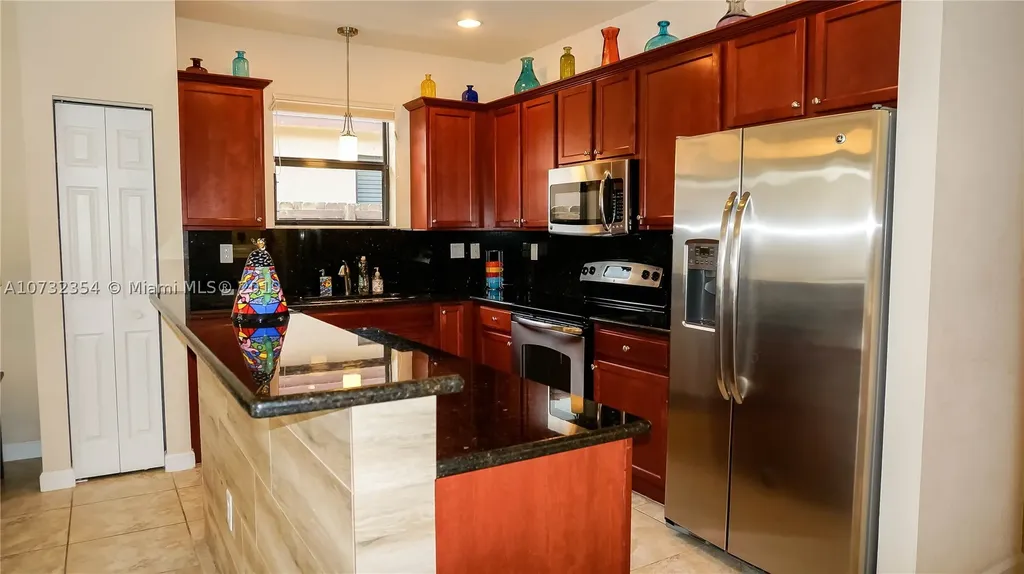 3654 SE 1st Court Homestead FL 33033
