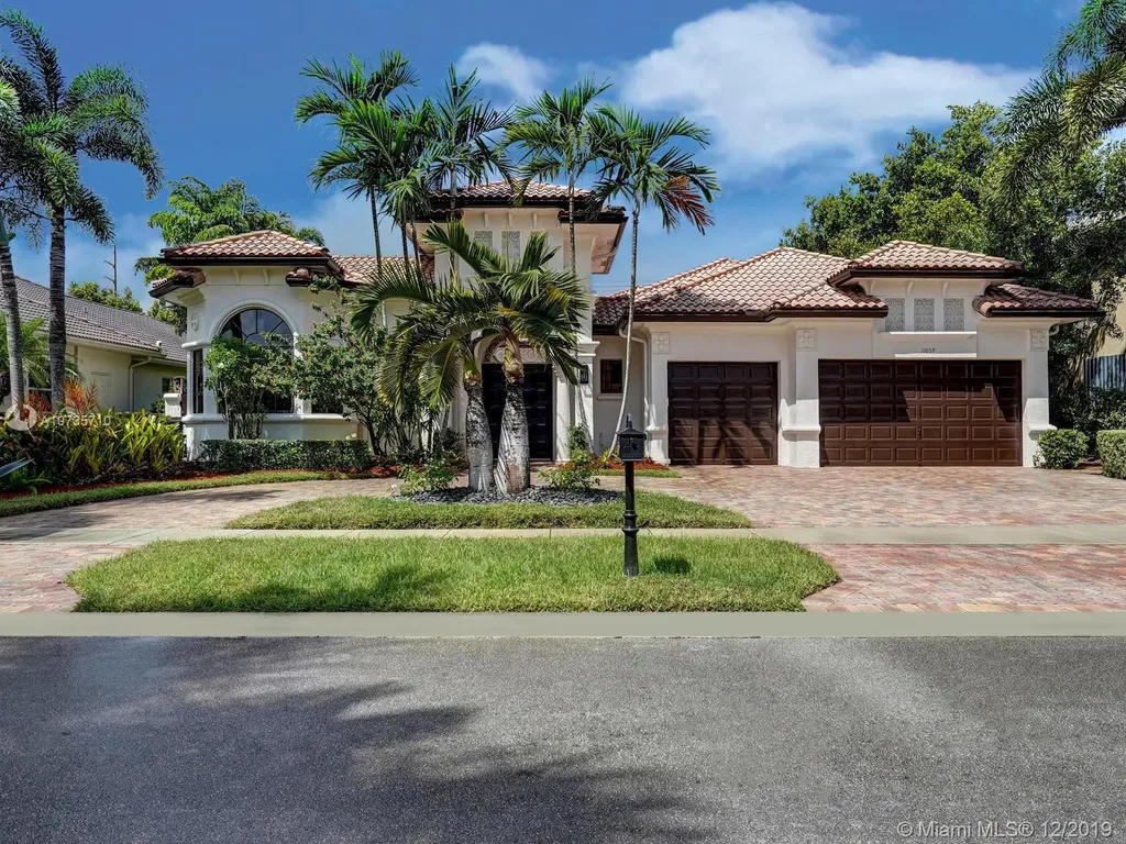 11059 Canary Island Court Plantation FL 33324