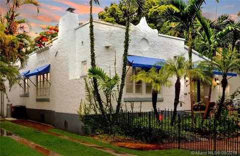 521 Minorca Avenue Coral Gables FL 33134
