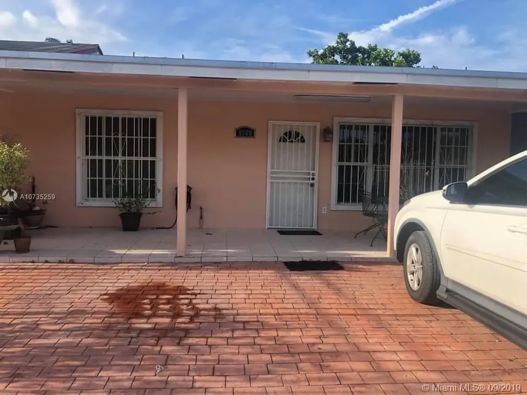 4529 NW 185th Street Miami Gardens FL 33055