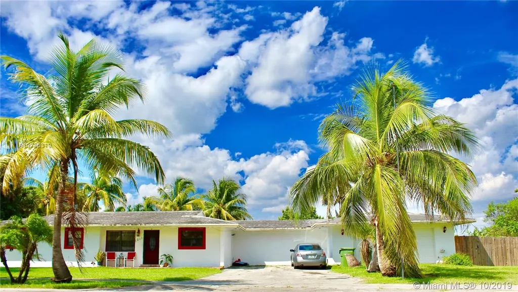 1011 NW 18th Street Homestead FL 33030