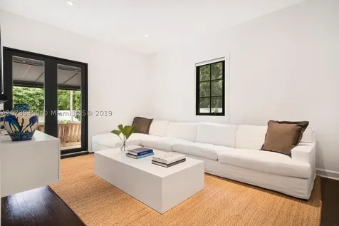 3679 Bougainvillea Road Miami FL 33133