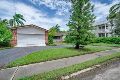 937 Adams Street Hollywood FL 33019