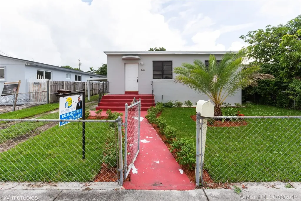 767 W 30th Street Hialeah FL 33012