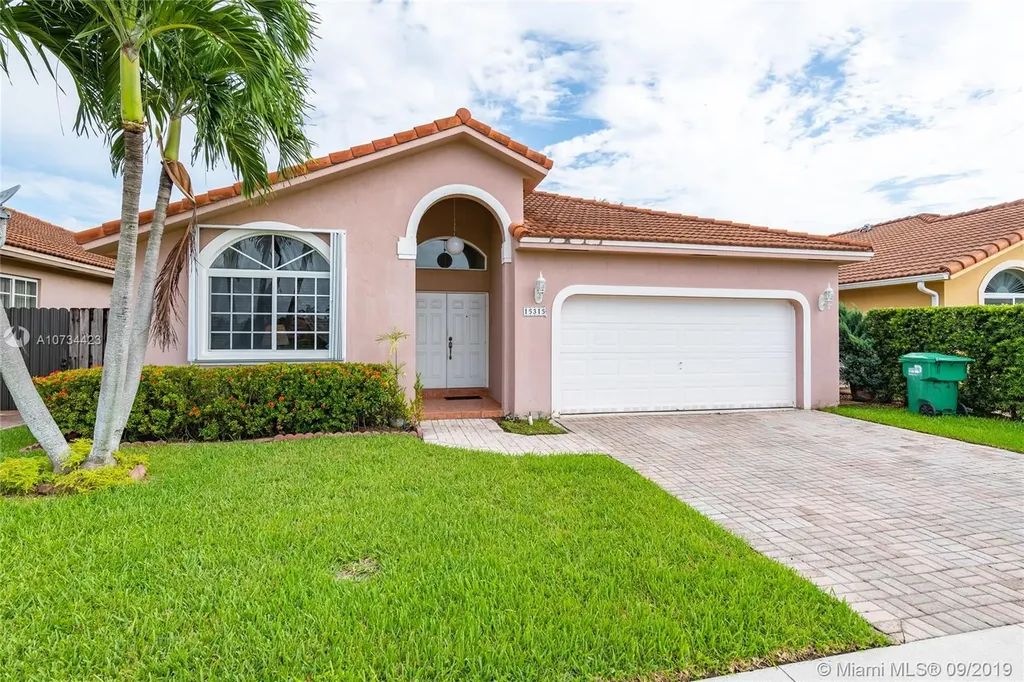 15315 SW 32nd Terrace Miami FL 33185