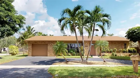 11371 NW 23rd Street Pembroke Pines FL 33026